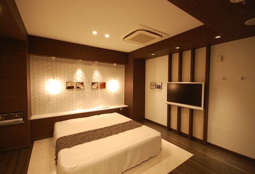 فندق Osaka Palais De Fleurs – Adults Only