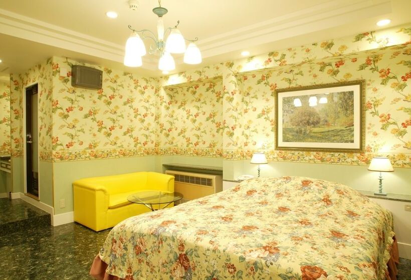 فندق Osaka Palais De Fleurs – Adults Only