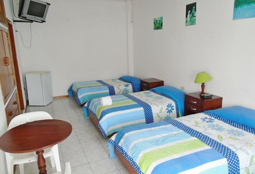 فندق Pelican Bay