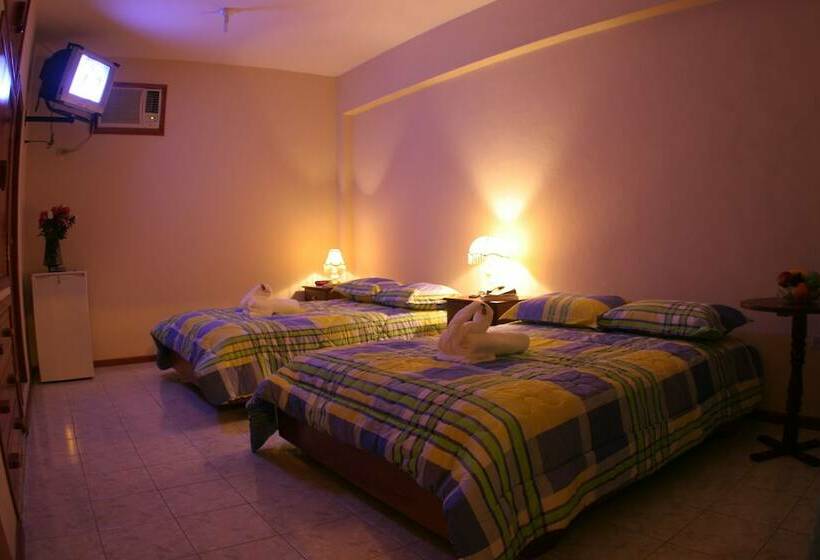 فندق Pelican Bay