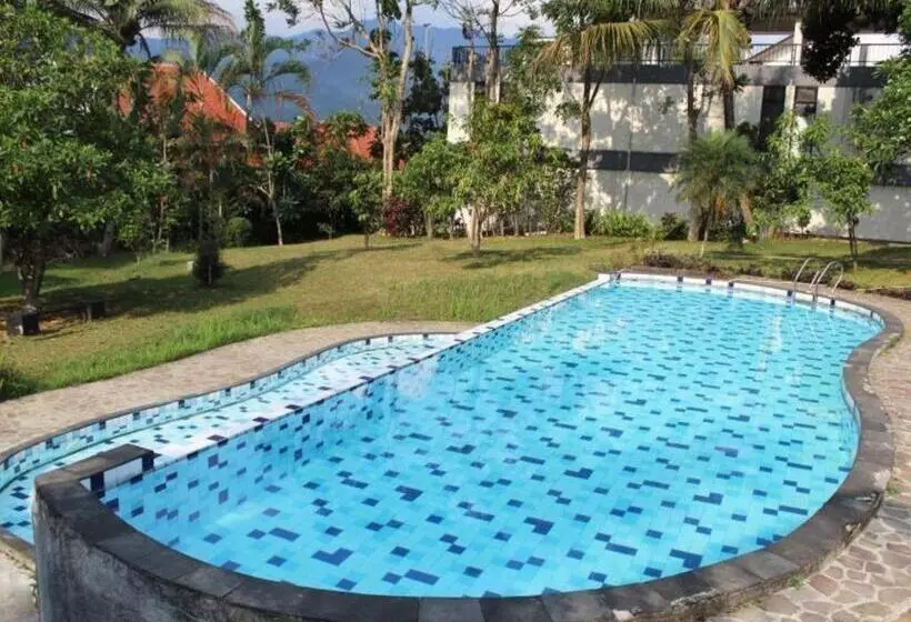 Hotel Pp University