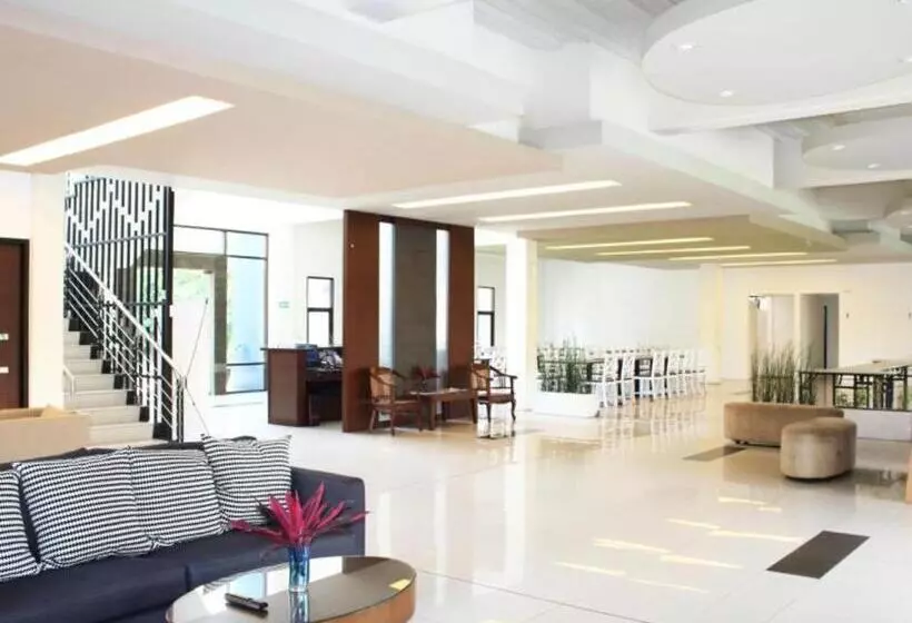 Hotel Pp University