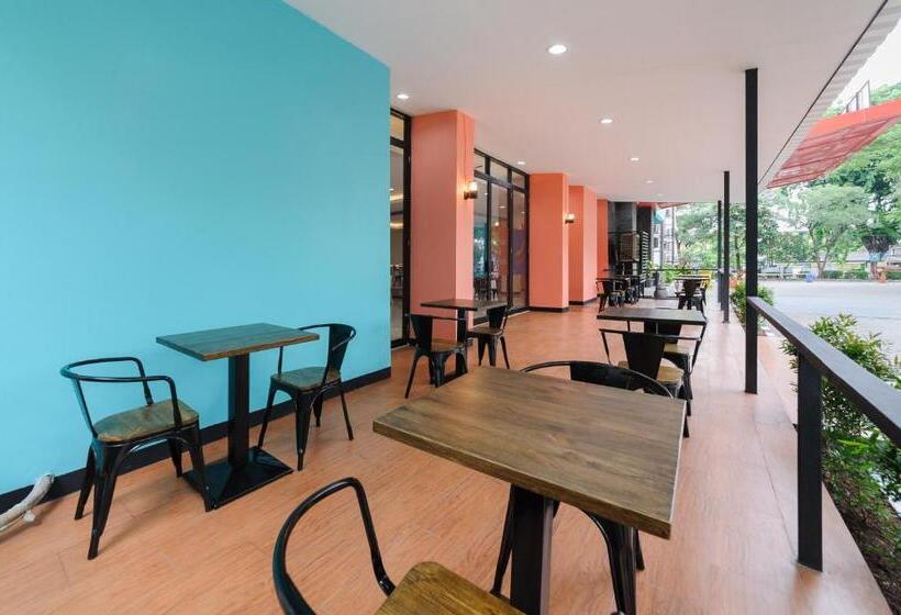 Sans Hotel Green Bekasi By Reddoorz