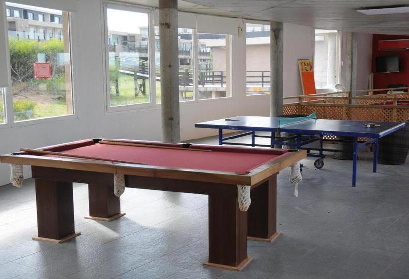 Linda Bay Beach & Resort Spa