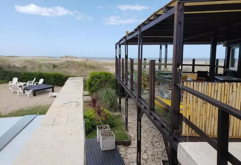 Linda Bay Beach & Resort Spa