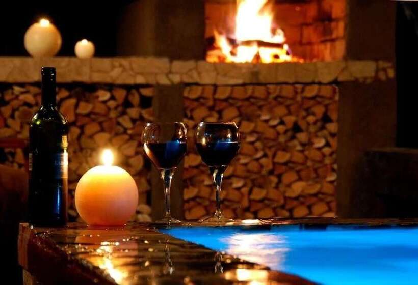 Manzini Swazi King Chalets