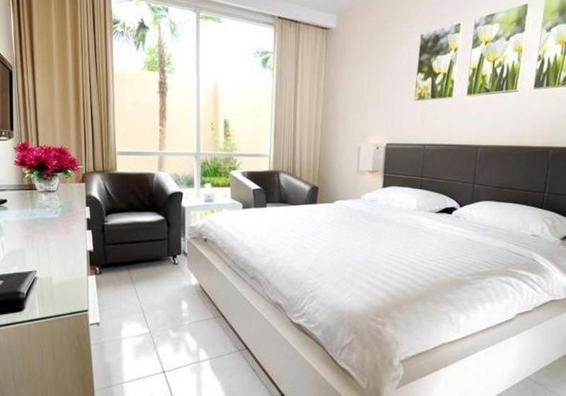 Hotel Royal N Lounge