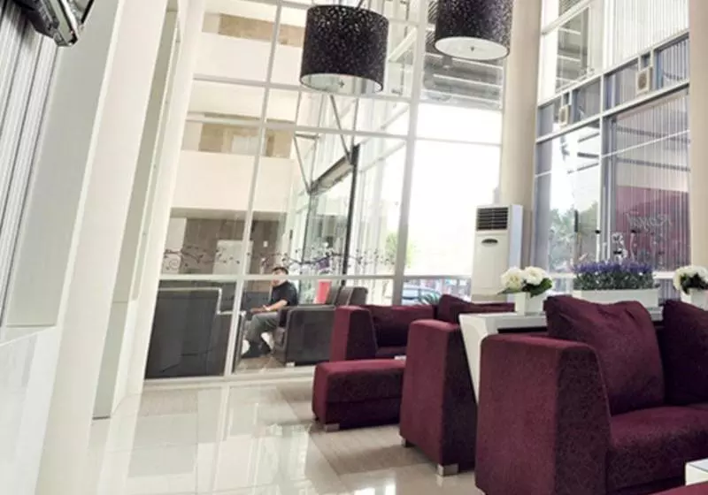 Hotelli Royal  N  Lounge