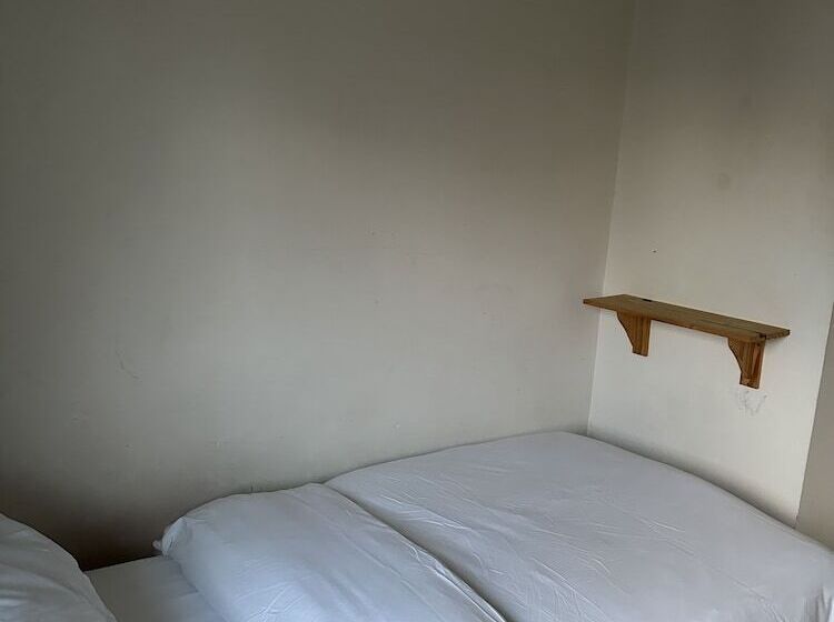 Bed & Breakfast Patchway Homestay