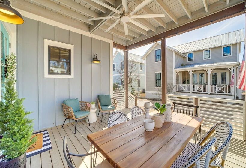 Cozy Carlton Landing Home Pools & Lake Access