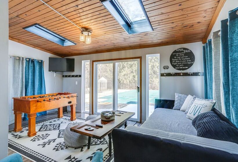 Cozy Tiffin House W/ Private Pool: 1 Mi To Town!