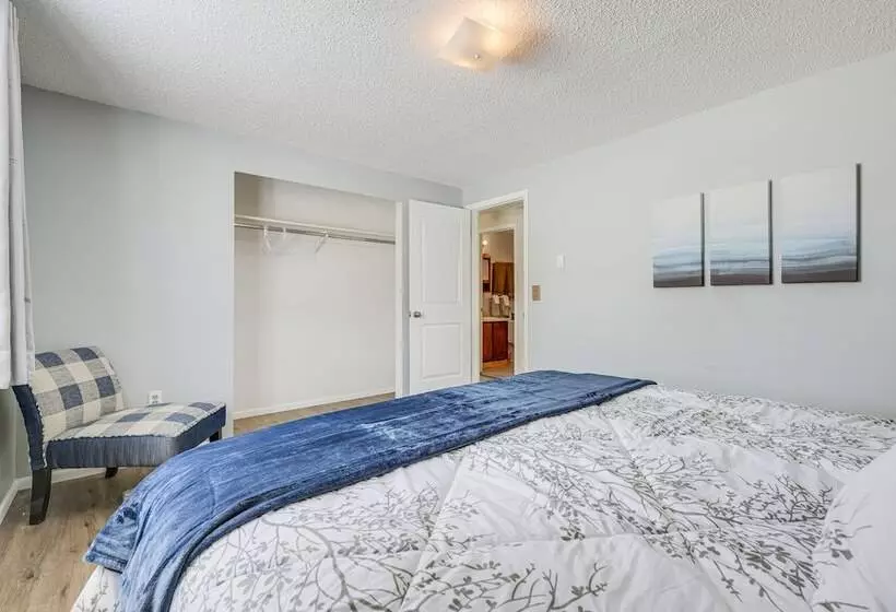 Dog Friendly Montana Home W/ Deck & Fenced In Yard