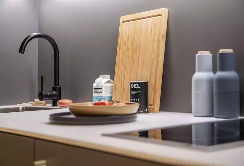 ホテル Ipartment Leverkusen