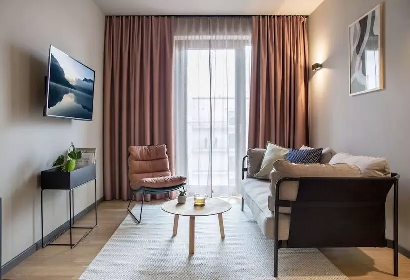 ホテル Ipartment Leverkusen