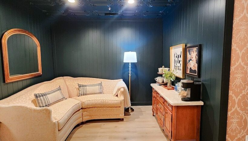 فندق Speakeasy Suites