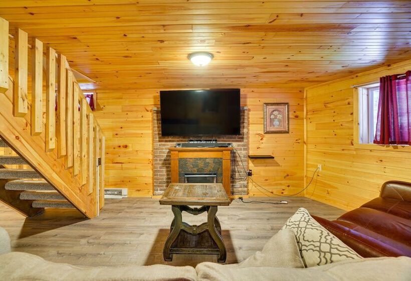 Hot Tub & Fire Pit: Lakefront Cabin In White Haven