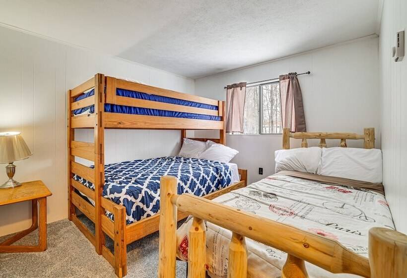 Hot Tub & Fire Pit: Lakefront Cabin In White Haven