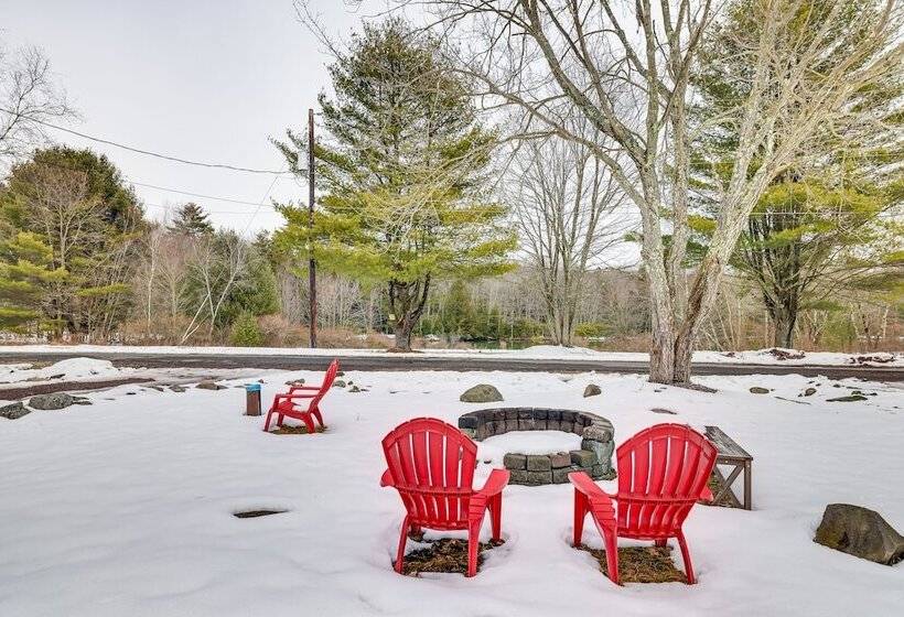 Hot Tub & Fire Pit: Lakefront Cabin In White Haven