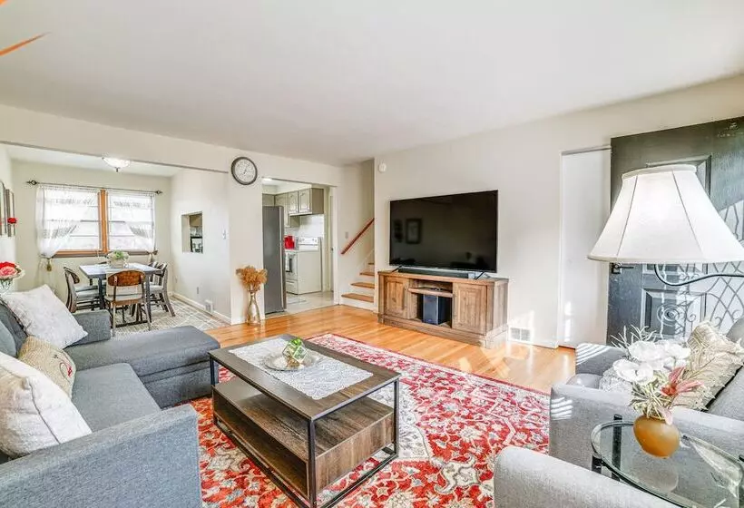 New York Abode: 2 Mi To Binghamton University!