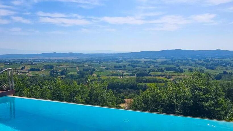 펜션 Les Hauts D Avignon