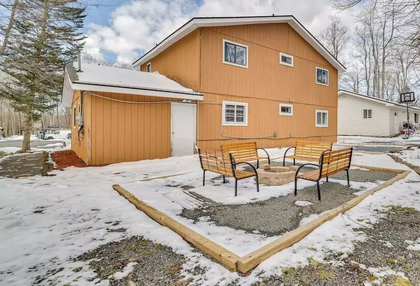 Pocono Paradise Haven W/ Game Room & Pool Access