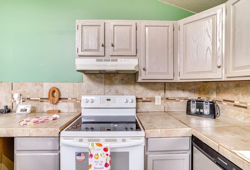 Pocono Paradise Haven W/ Game Room & Pool Access