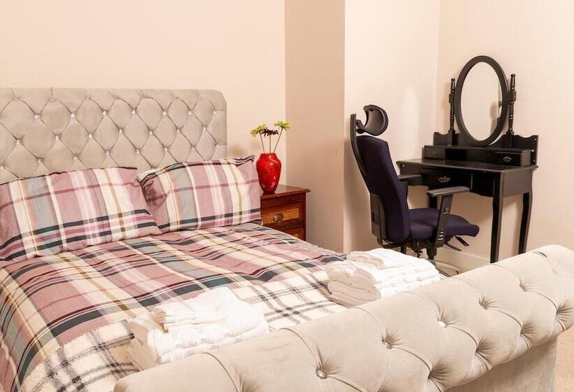 レジデンス 4 Luxurious Executive Villa