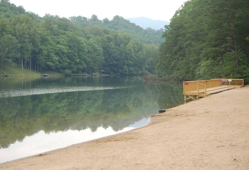 Spacious Cabin With Fantastic Long Range Mountain And Lake Views Lake Lure The Overlook 4 Bedroo