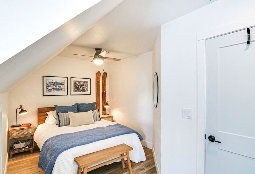 Westwood Cabin: Lake Almanor Across The Street!