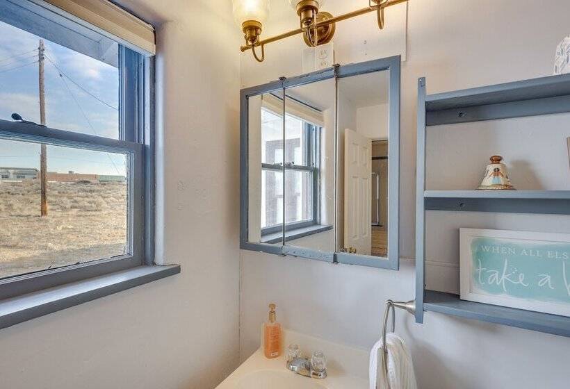 Charming Farmington Home ~ 16 Mi To Aztec Ruins!