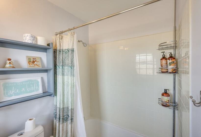 Charming Farmington Home ~ 16 Mi To Aztec Ruins!