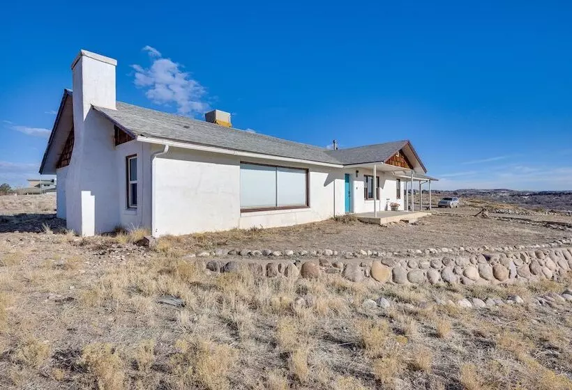 Charming Farmington Home ~ 16 Mi To Aztec Ruins!