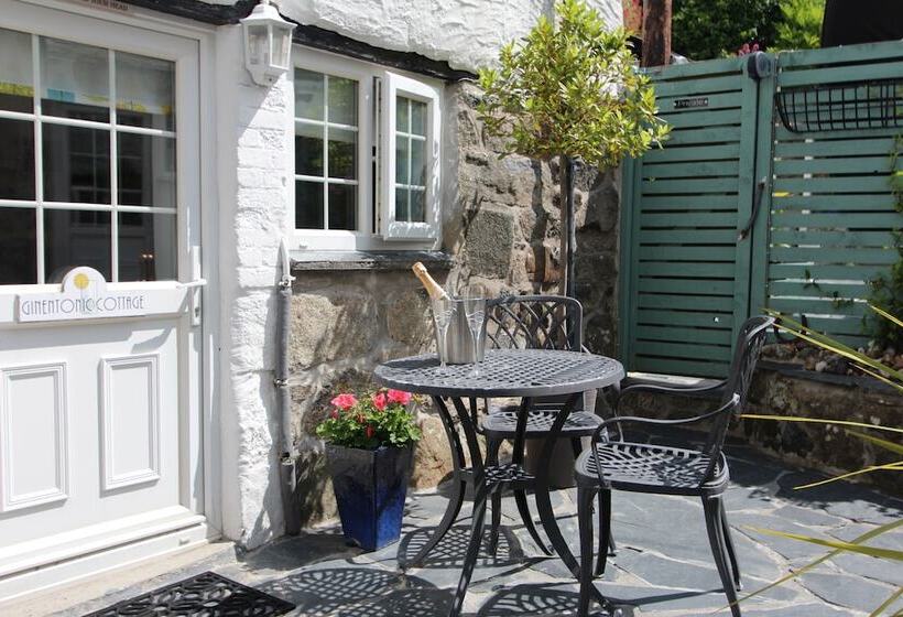 Ginentonic Cottage