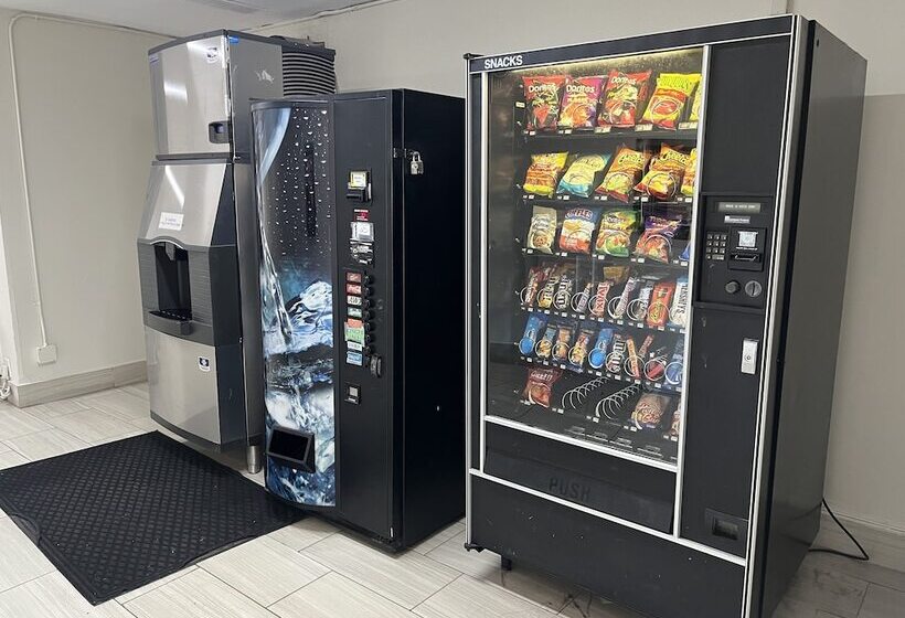 فندق Red Roof Inn Haltom City