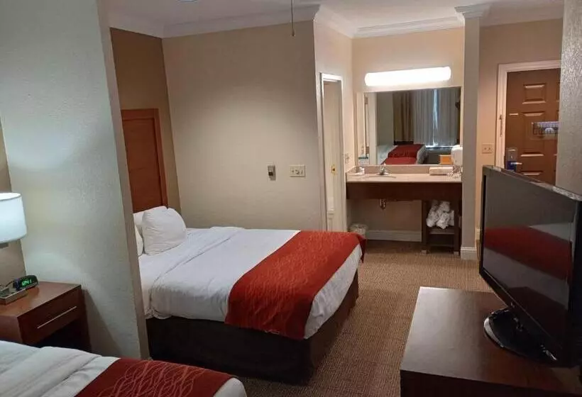 ホテル Samir Stay At Nw Expressway