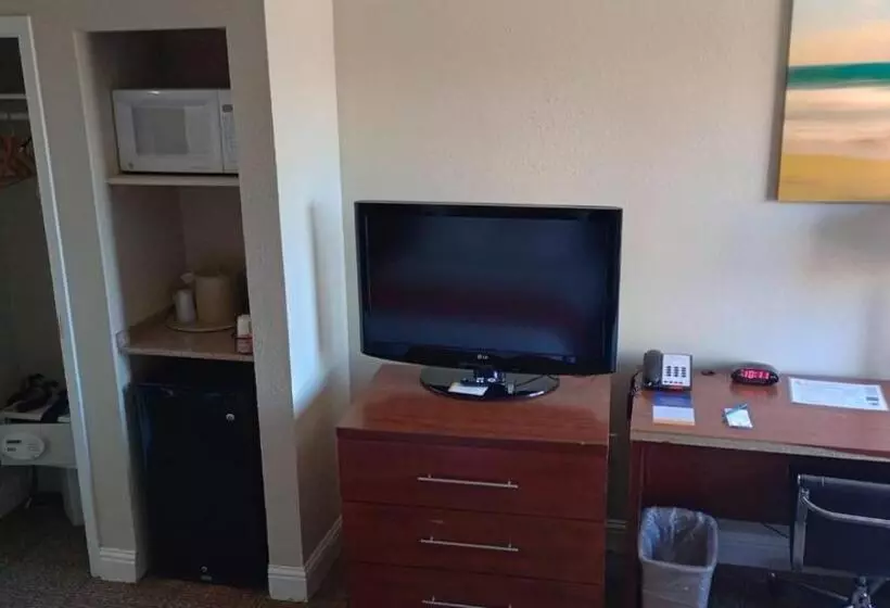 ホテル Samir Stay At Nw Expressway