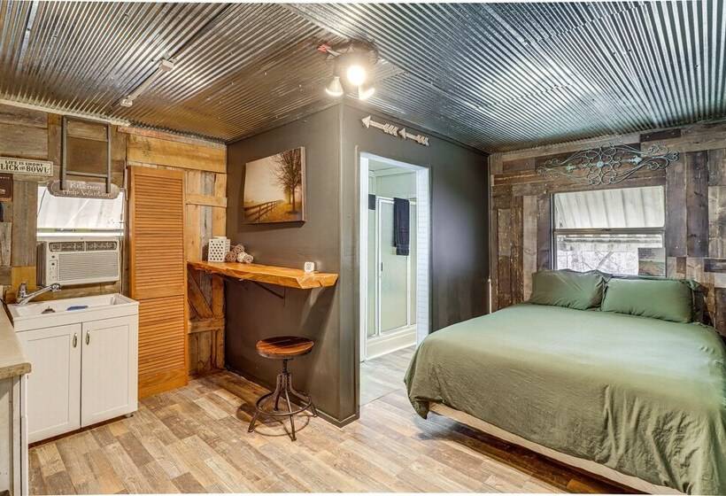 Jasper Cabin W/ Fire Pit, Grill & Mountain Views!