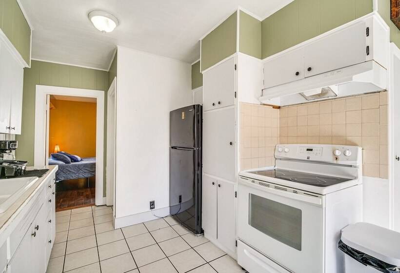 Klamath Falls Home W/ Deck ~ 1 Mi To Downtown