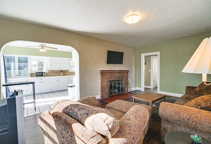 Klamath Falls Home W/ Deck ~ 1 Mi To Downtown