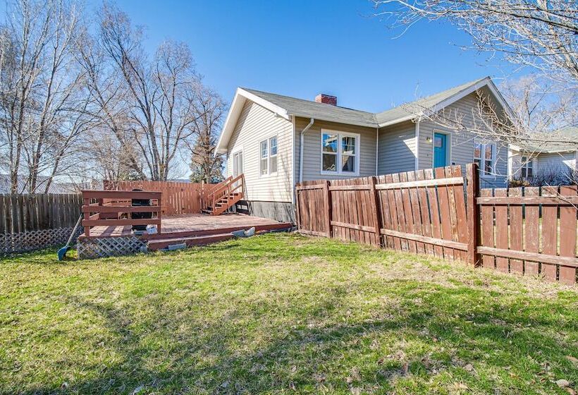 Klamath Falls Home W/ Deck ~ 1 Mi To Downtown