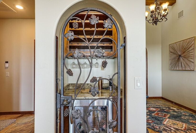 Las Cruces Home W/ Mountain Views & Private Pool!