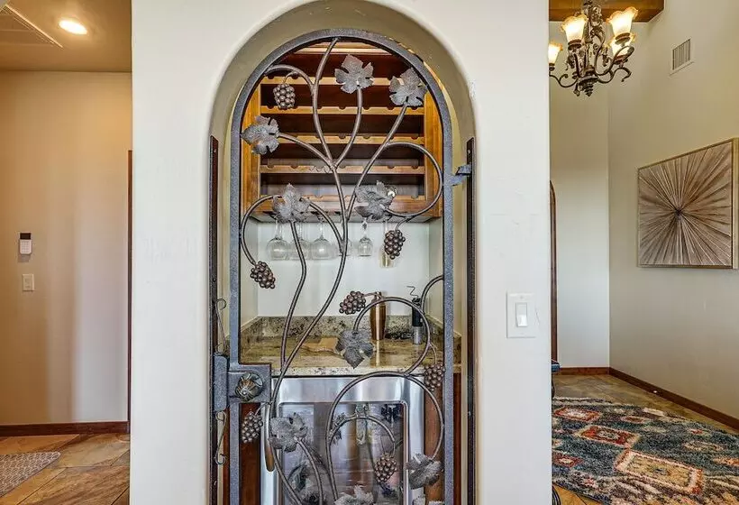 Las Cruces Home W/ Mountain Views & Private Pool!