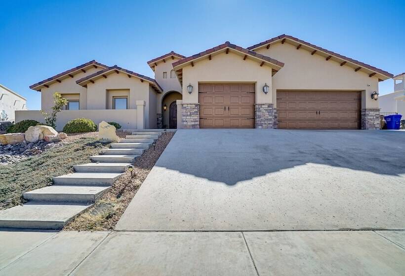 Las Cruces Home W/ Mountain Views & Private Pool!