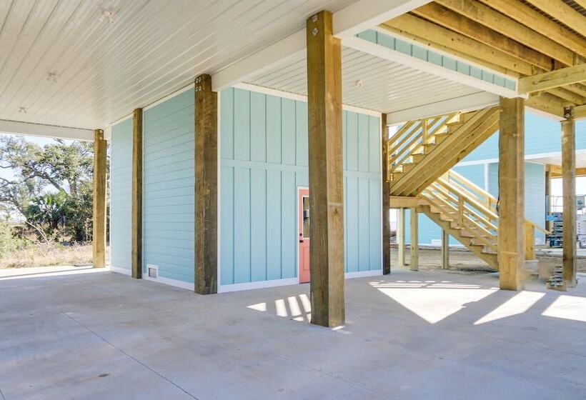 Long Beach House W/ Charcoal Grill: Steps To Shore