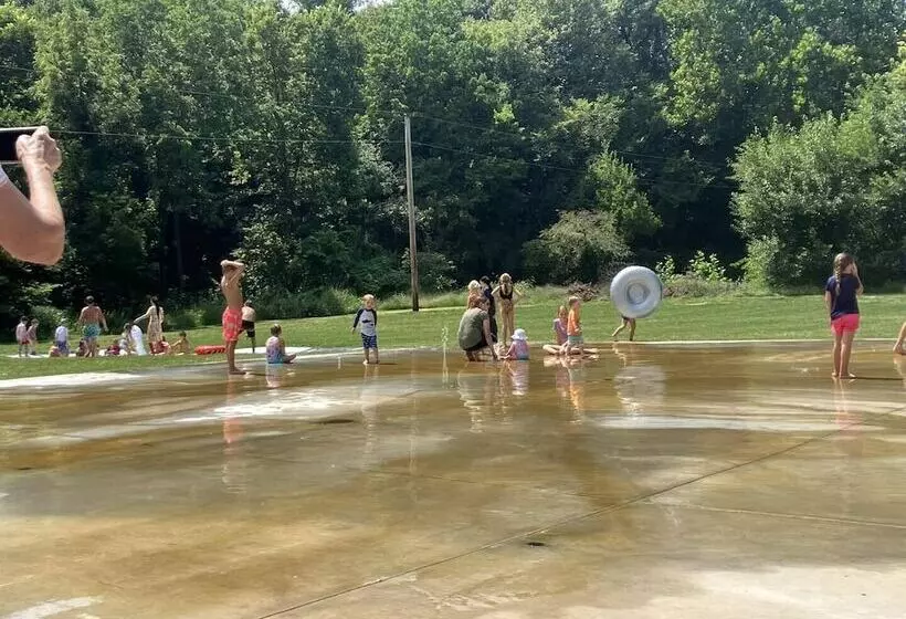 ペンション Sycamore Springs