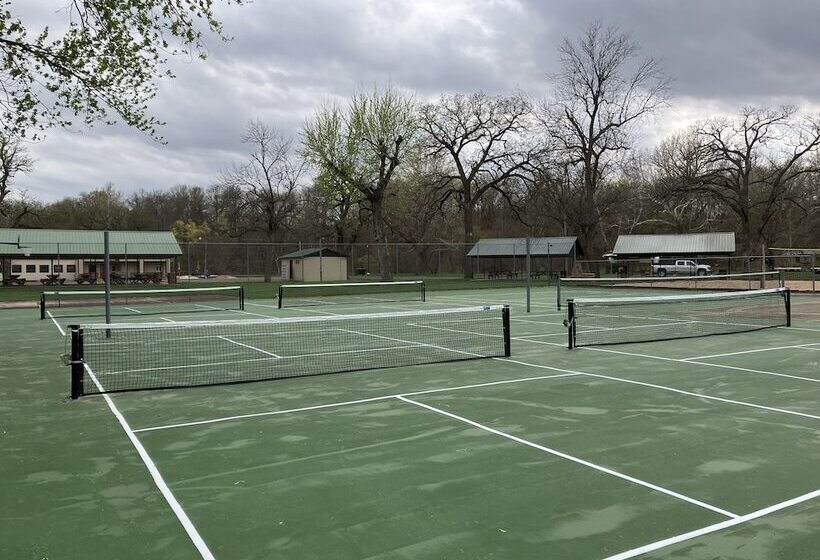 بنسيون Sycamore Springs