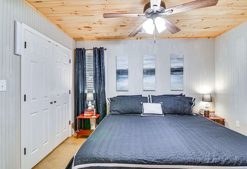 Remote Work Friendly New Albany Home 5 Mi To Dtwn!