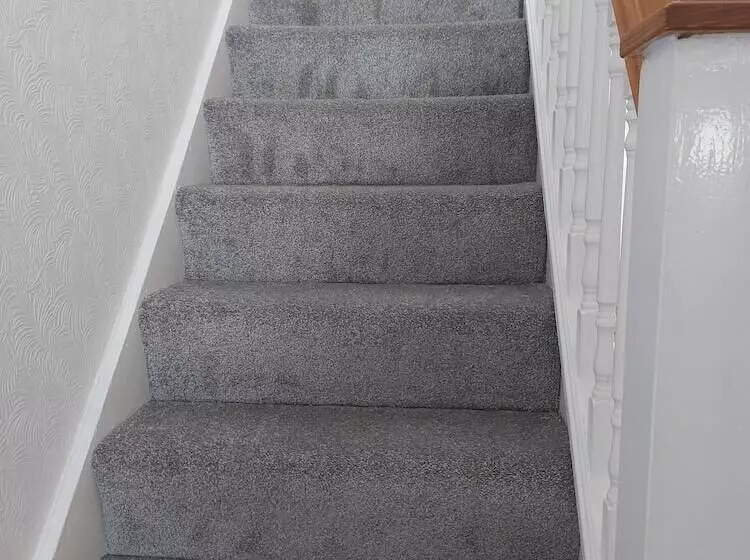 Residenssi Spacious 3 Bed House In Brighton With Parking