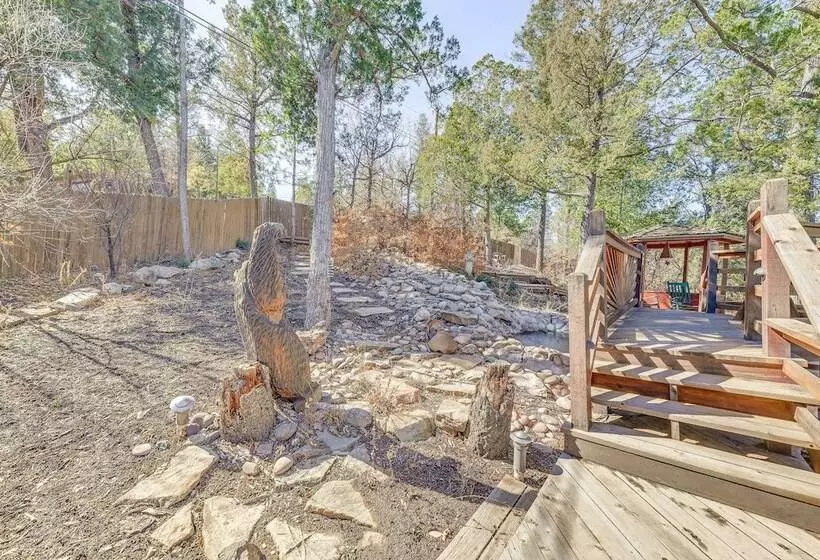 Ruidoso Cabin W/ Deck ~ 1 Mi To Midtown!