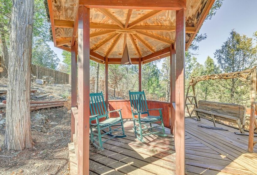 Ruidoso Cabin W/ Deck ~ 1 Mi To Midtown!